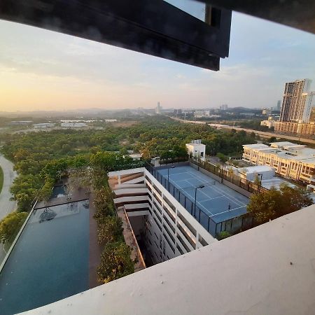 Mycozysoho With Excellent Swimming Pool View Cyberjaya Exterior foto