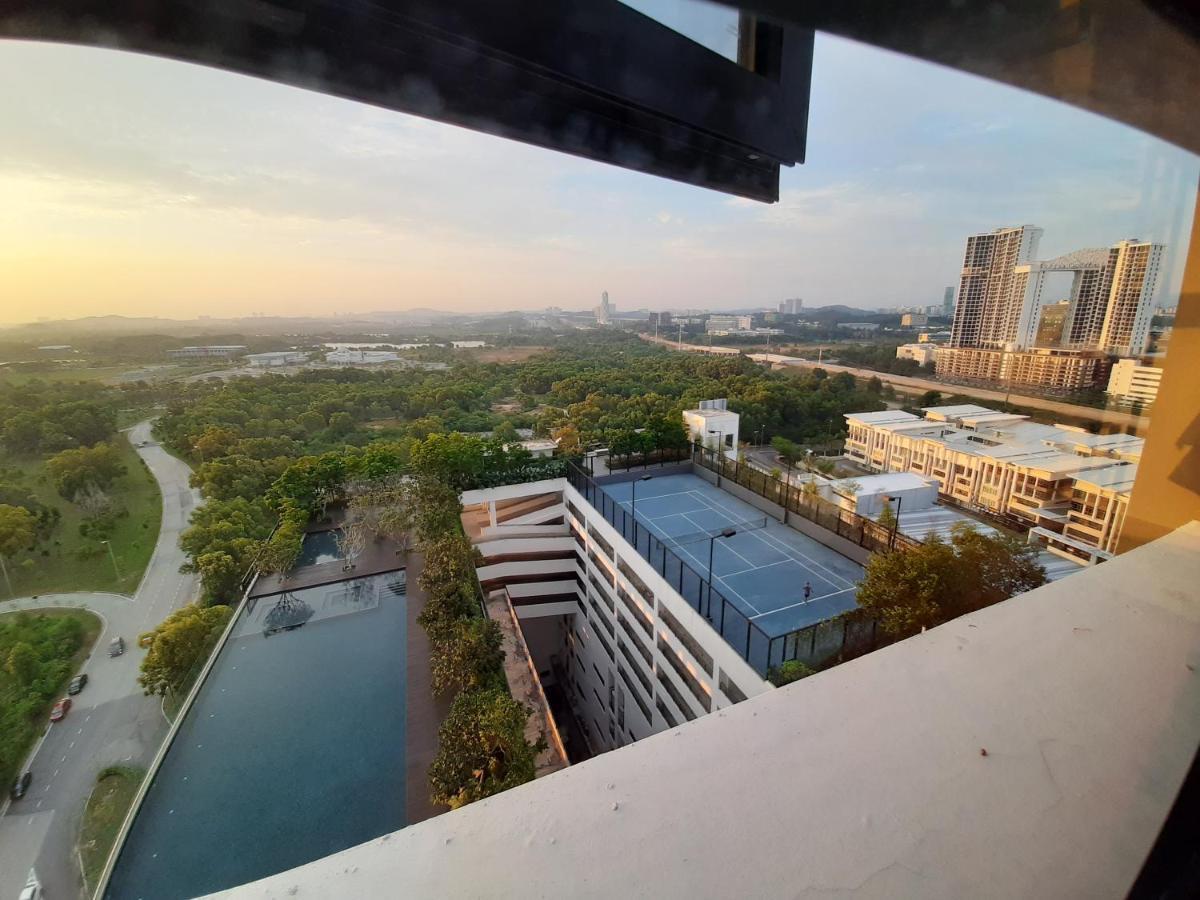 Mycozysoho With Excellent Swimming Pool View Cyberjaya Exterior foto